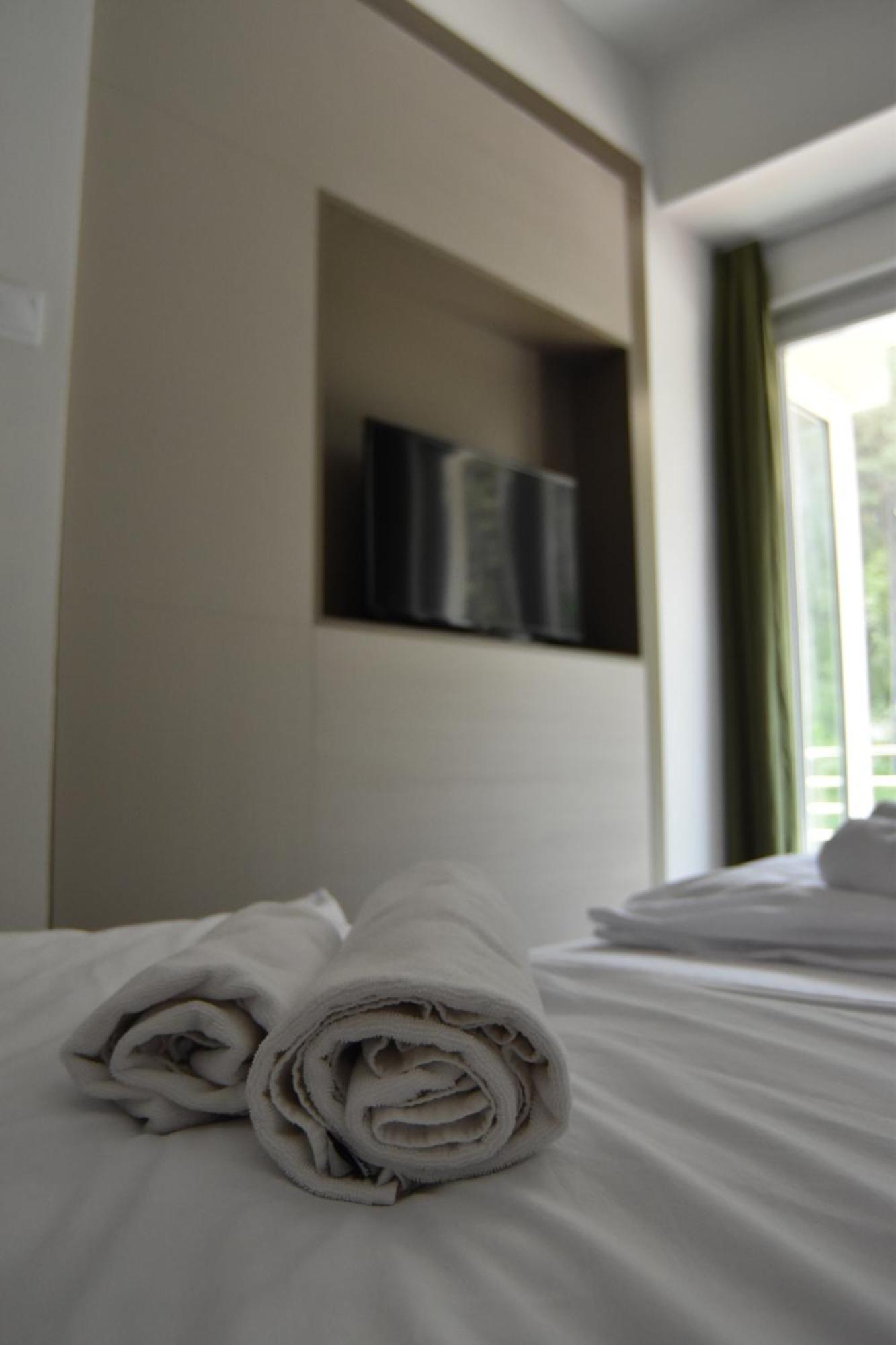 Hotel Montana Palace Kruševo Esterno foto