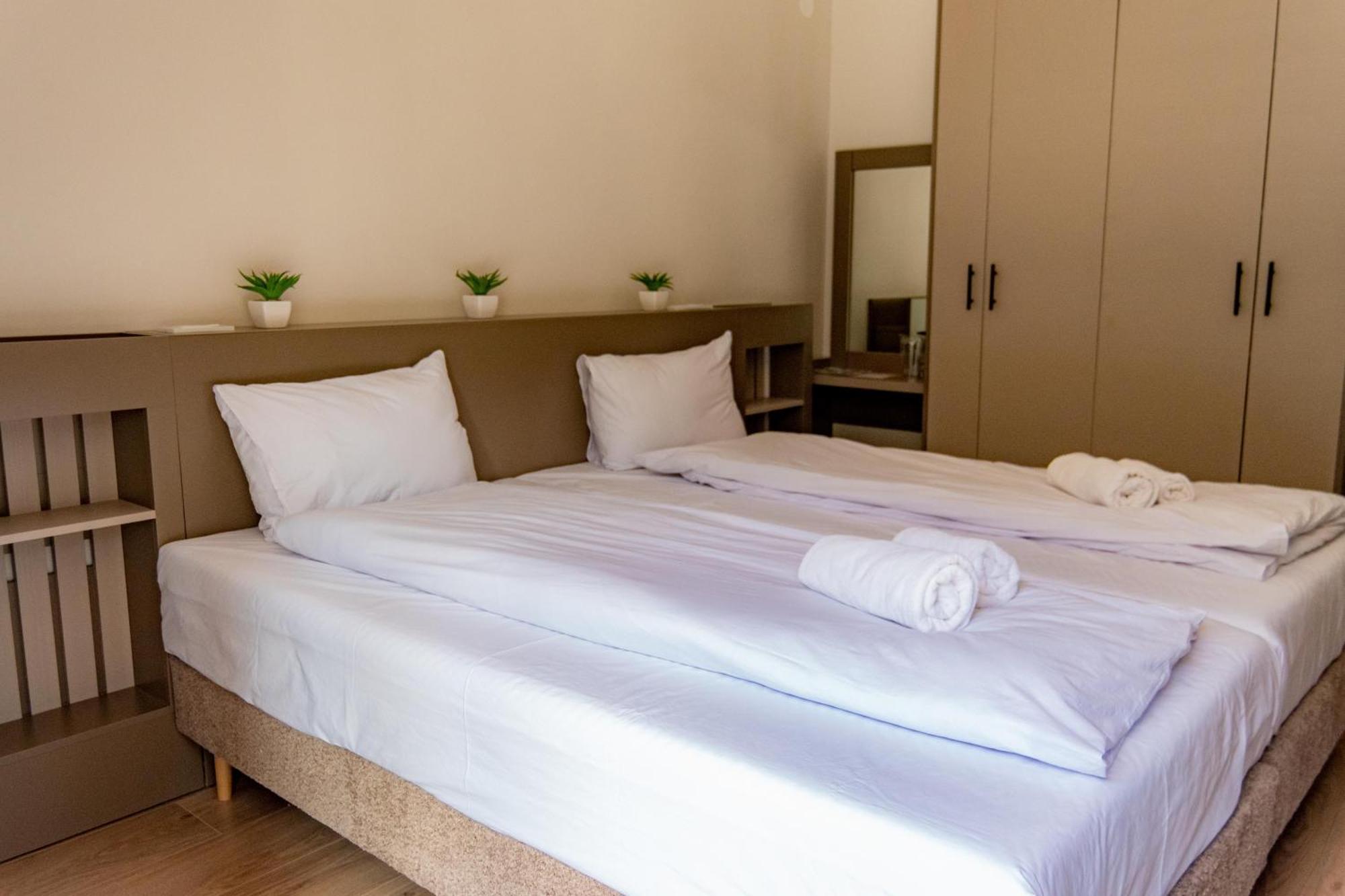 Hotel Montana Palace Kruševo Esterno foto